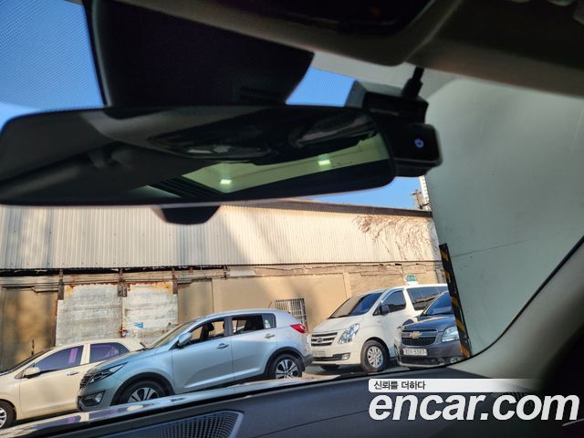 BMW 3-Series 2022 — photo 12