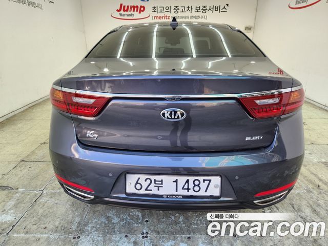 Kia K7 2018 — photo 4