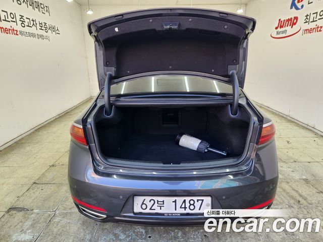 Kia K7 2018 — photo 7