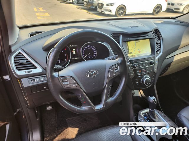 Hyundai Santafe 2016 — photo 15