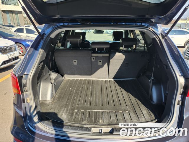 Hyundai Santafe 2016 — photo 17