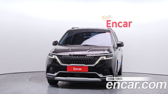 Kia Canival 2022 — photo 3