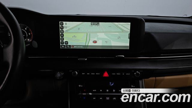Kia Canival 2022 — photo 14