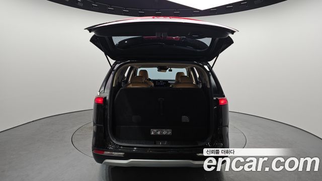 Kia Canival 2022 — photo 20