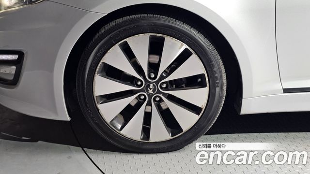 Kia K5 2011 — photo 5