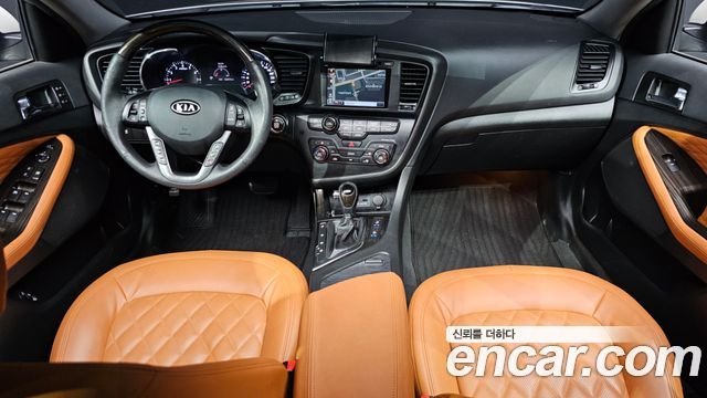 Kia K5 2011 — photo 7