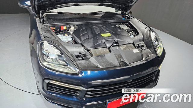 Porsche Cayenne 2020 — photo 6