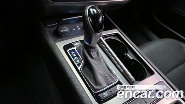 Hyundai Genesis 2015 — photo 9