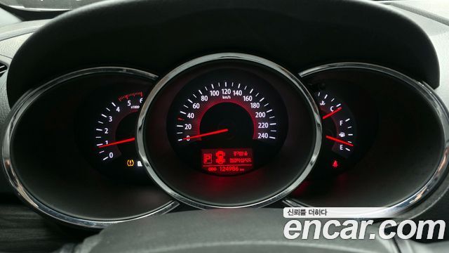 Kia Sorento 2010 — photo 8