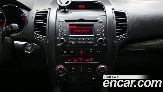 Kia Sorento 2010 — photo 14
