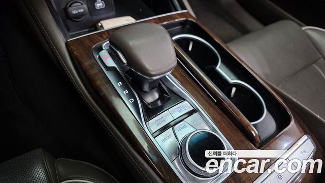 Kia K9 2019 — photo 9