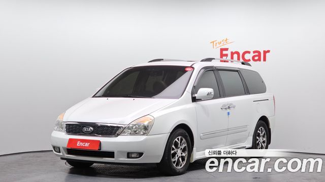 Kia Canival 2014 — photo 1