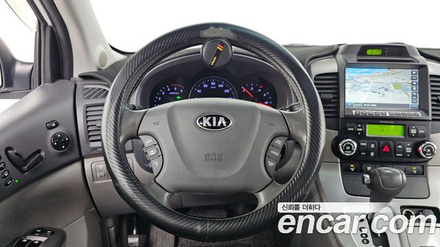 Kia Canival 2014 — photo 13