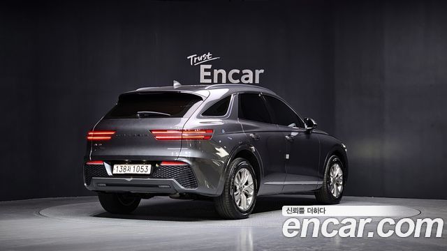 Genesis GV70 2021 — photo 2