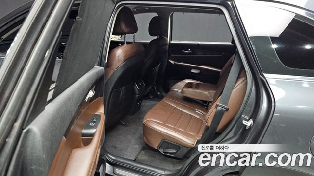 Kia Sorento 2015 — photo 12
