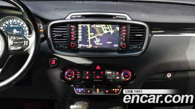 Kia Sorento 2015 — photo 14