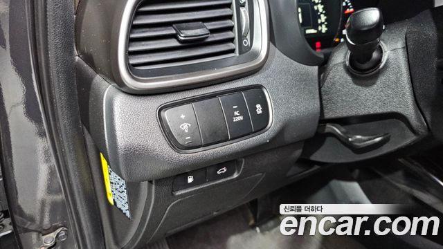 Kia Sorento 2015 — photo 16