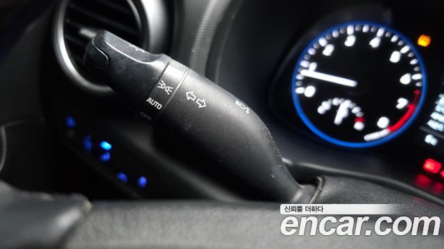 Hyundai Kona 2018 — photo 18