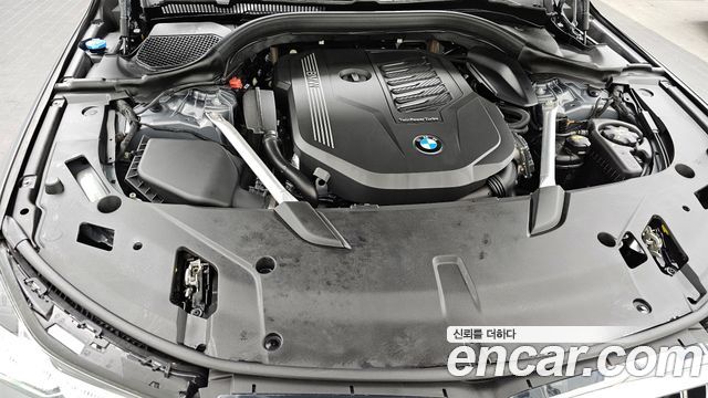 BMW Gran Turismo 2023 — photo 6