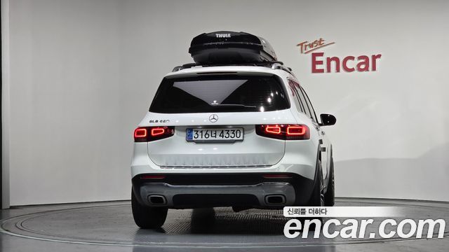 Mercedes-Benz GLB-Class 2020 — photo 4