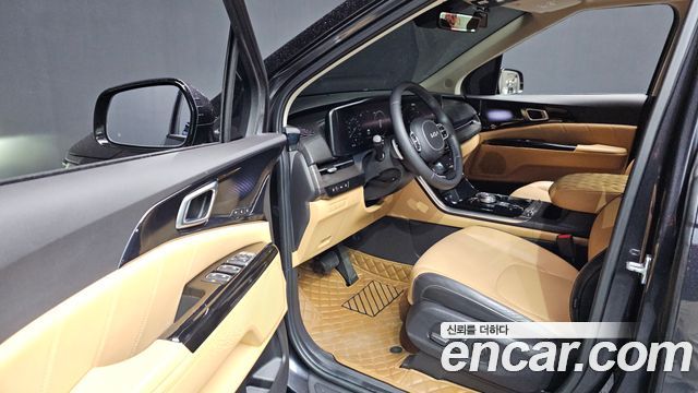 Kia Canival 2022 — photo 10