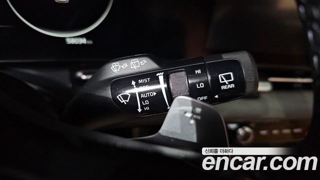 Kia Canival 2022 — photo 18