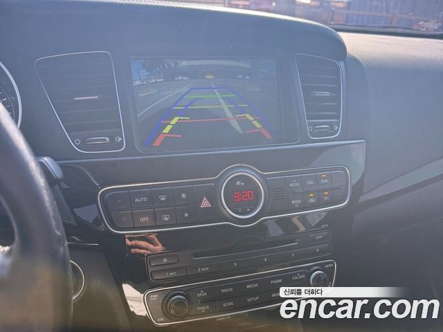 Kia K7 2013 — photo 10