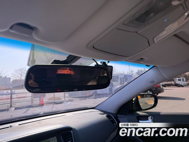 Kia K7 2013 — photo 13
