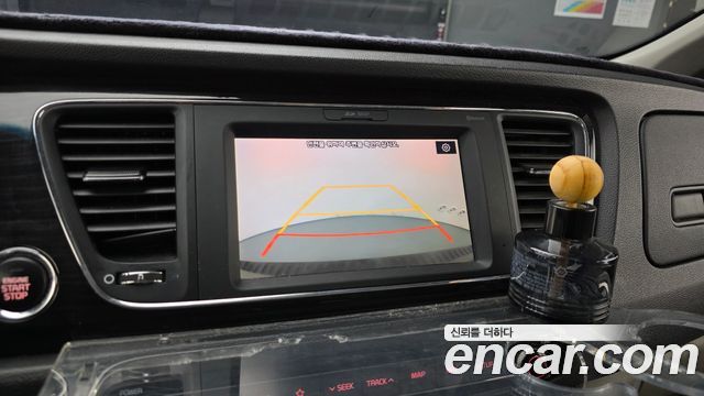 Kia Canival 2019 — photo 16