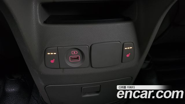 Kia Canival 2019 — photo 18