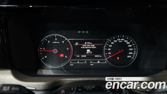 Kia Sorento 2023 — photo 8