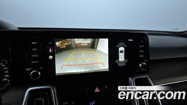 Kia Sorento 2023 — photo 14