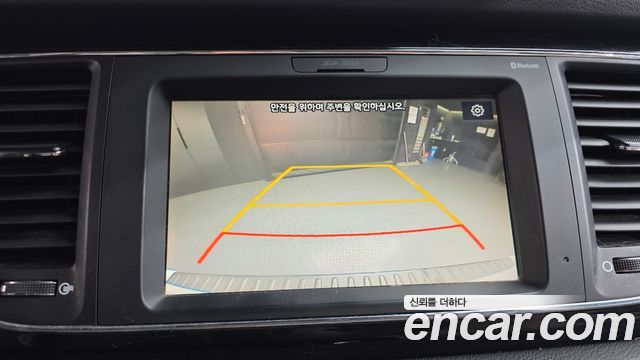 Kia Canival 2019 — photo 16