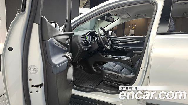 Chevrolet Korea 볼트 EUV 2023 — photo 10
