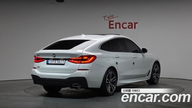 BMW Gran Turismo 2022 — photo 2