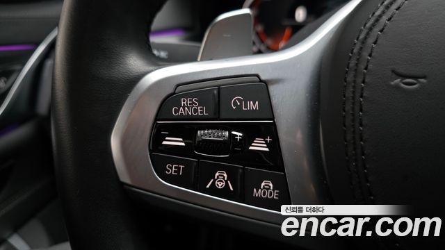 BMW Gran Turismo 2022 — photo 18