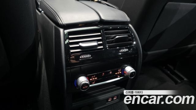 BMW Gran Turismo 2022 — photo 19