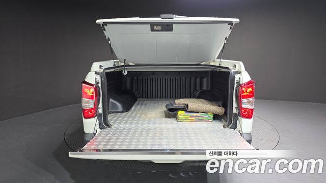 KG Mobility Rexton 2019 — photo 20