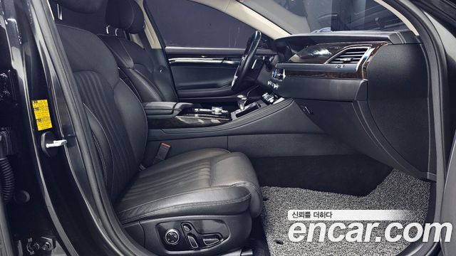 Genesis G90 2019 — photo 10