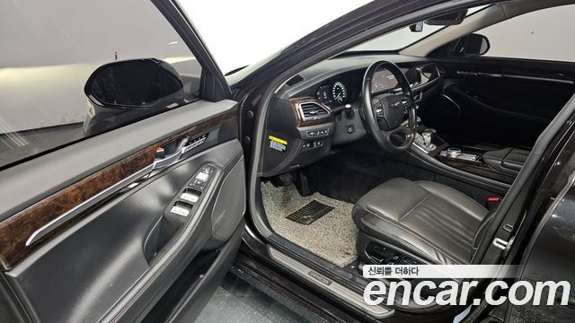 Genesis G90 2019 — photo 11
