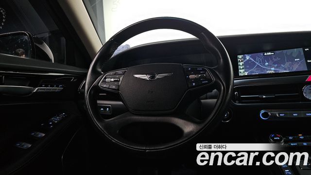 Genesis G90 2019 — photo 13