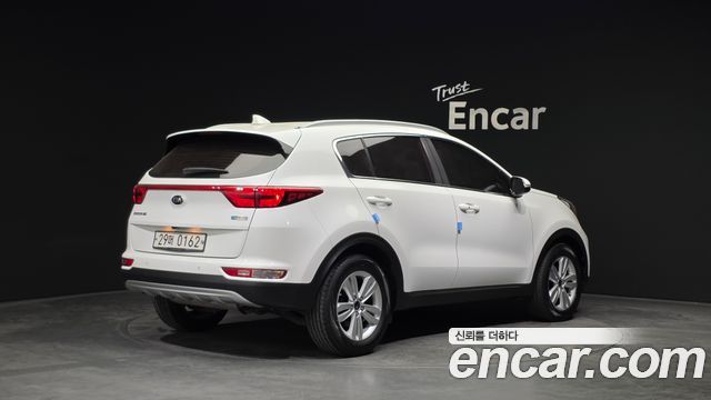 Kia Sportage 2016 — photo 2