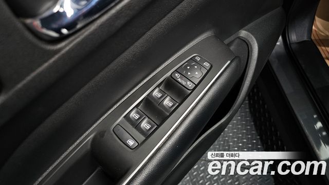 Renault Korea QM6 2021 — photo 13