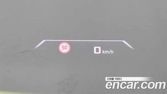 BMW 1-Series 2025 — photo 17