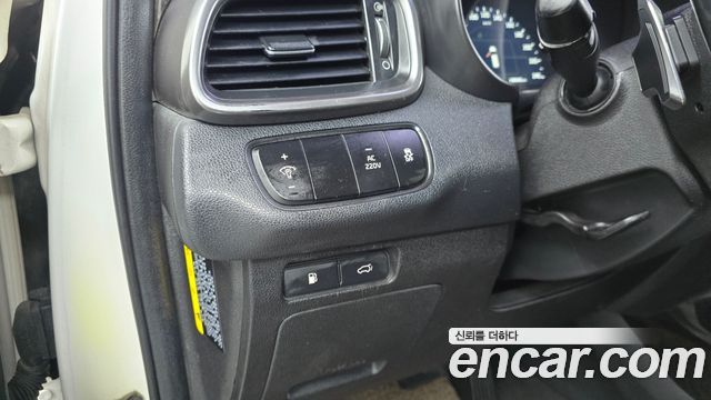 Kia Sorento 2016 — photo 17