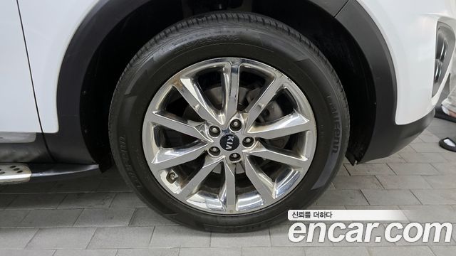 Kia Sorento 2016 — photo 20