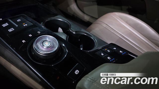 Kia K8 2022 — photo 9