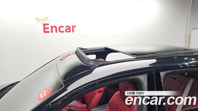 Porsche Cayenne 2023 — photo 19