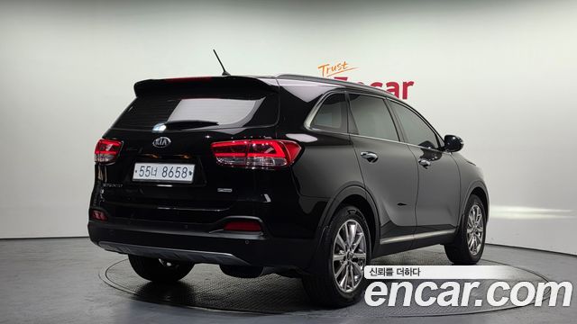Kia Sorento 2016 — photo 2
