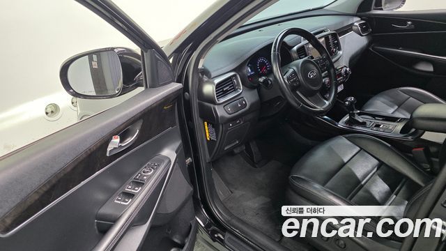 Kia Sorento 2016 — photo 11